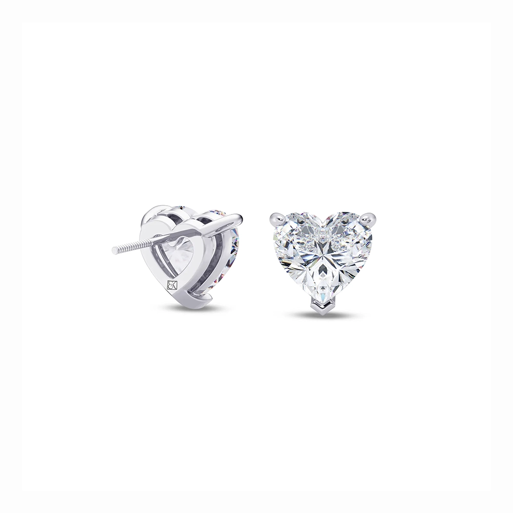 The Amara Cordis Studs