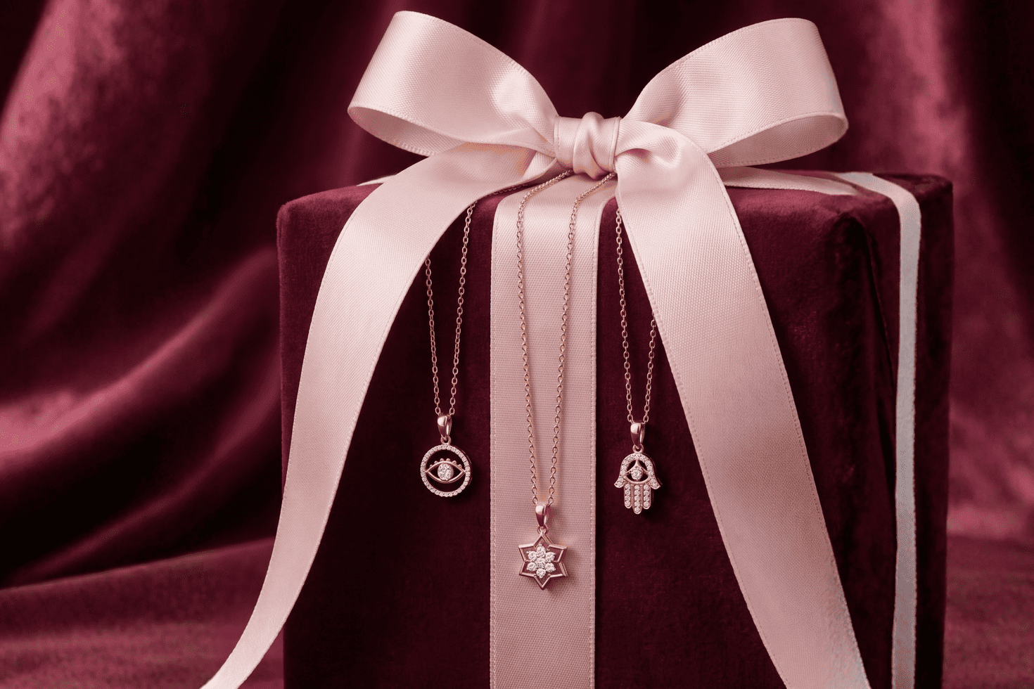 Ekaraa Gifting Banner
